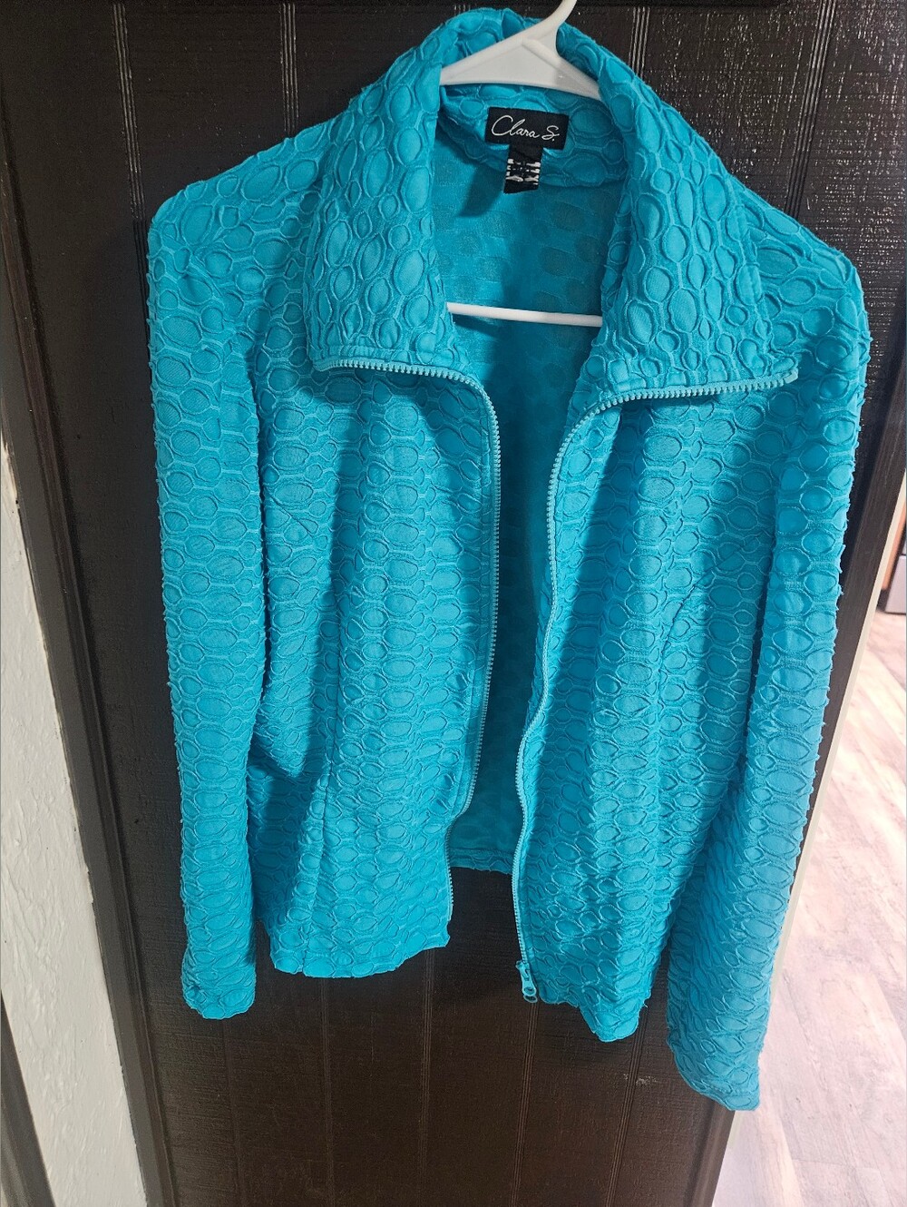 Clara S. Turquoise Teal Blue Puckered Bubble Textured Zip Jacket Size M/L